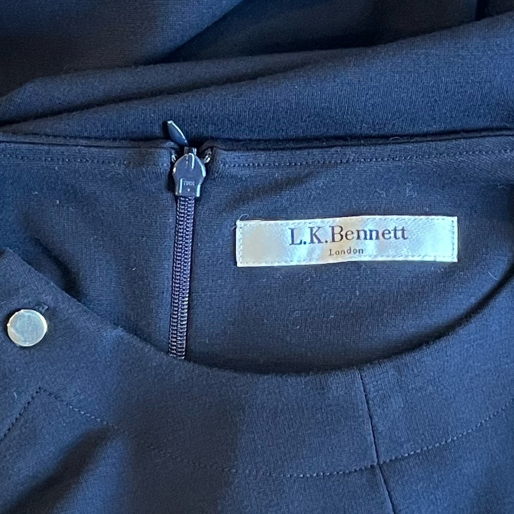 LK Bennett Navy Blue Casey Dress with Gold Buttons Size 6 - Picture 5 of 10